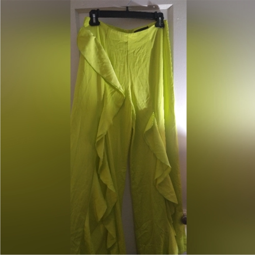 Neon Yellow Touch Me Wide Leg Long Flowy Pants with Ruffly Split in Front Sz M